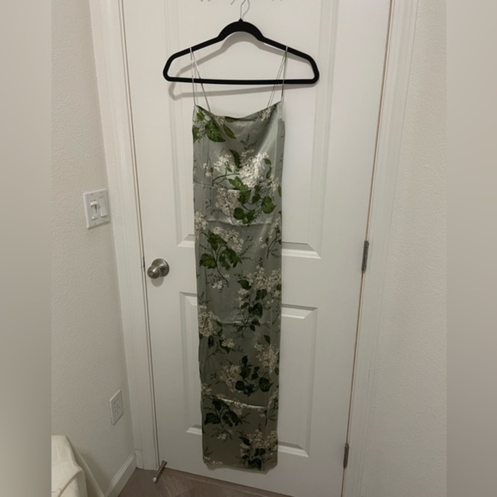🌿New Reformation Frankie Dress Tea Garden - Picture 4 of 6
